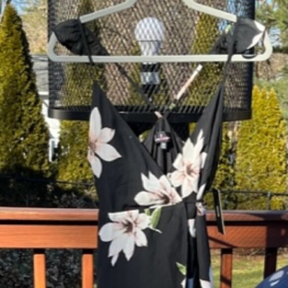Lulus NWT All Mine Black Floral Print High-Low Lined Maxi Wrap Dress Size XS - Picture 5 of 15